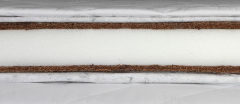 Matracis gultai YappyGrow Viena matrača daļa ir 140x70cm, otra 50x70cm