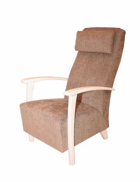 Atpūtas krēsls Oslo ražots Latvijā rokubalsti bērza masīvkoks