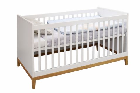 Zīdaiņu gulta Scandic 70x140 izgatavota Latvijā no masīva ozola un mdf
