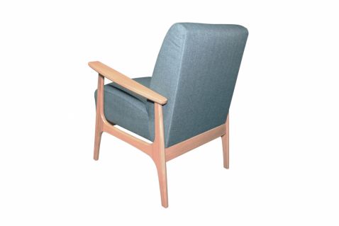 Atpūtas krēsls Soho, ražots Latvijā, klasiskais retro stils ar ozols